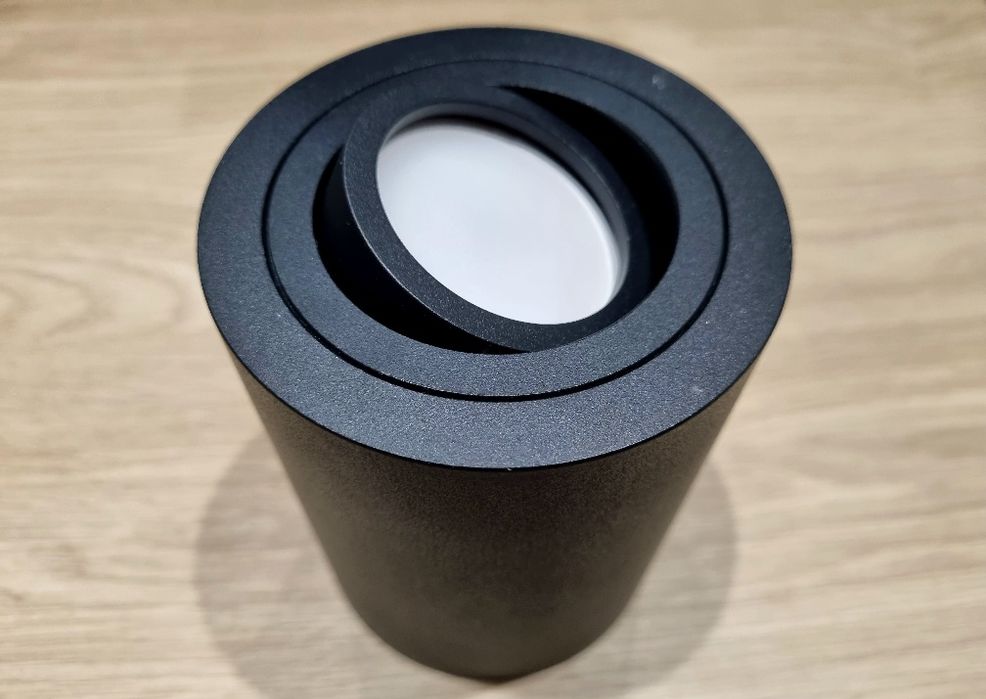 Lampa sufitowa tuba