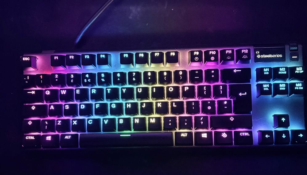 Teclado SteelSeries Apex Pro TKL