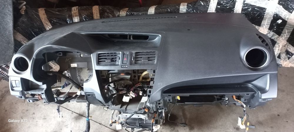 Mazda 5 cw deska pulpit airbag