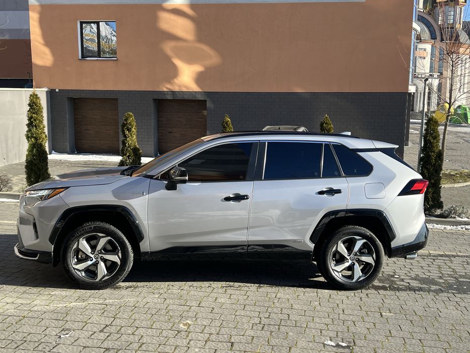 Toyota RAV4 PLUG-IN hybrid