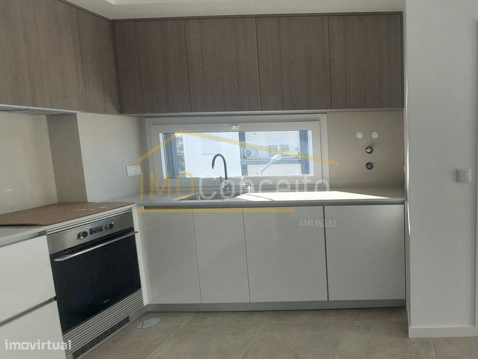 Apartamento T3 |1º andar|| Construção | Garagem |Constância