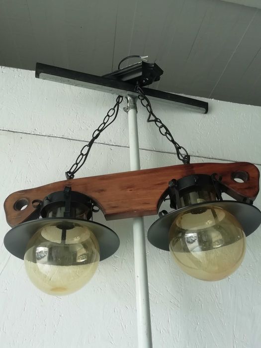 Candeeiro tipo rústico