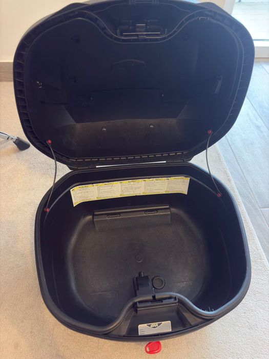 Top Case Givi B37 Blade Tech Monolock
