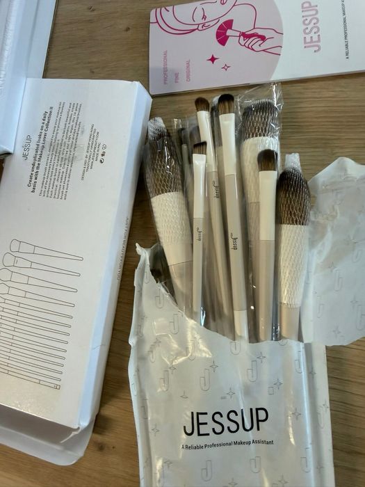 Pędzle do makijażu Jessup