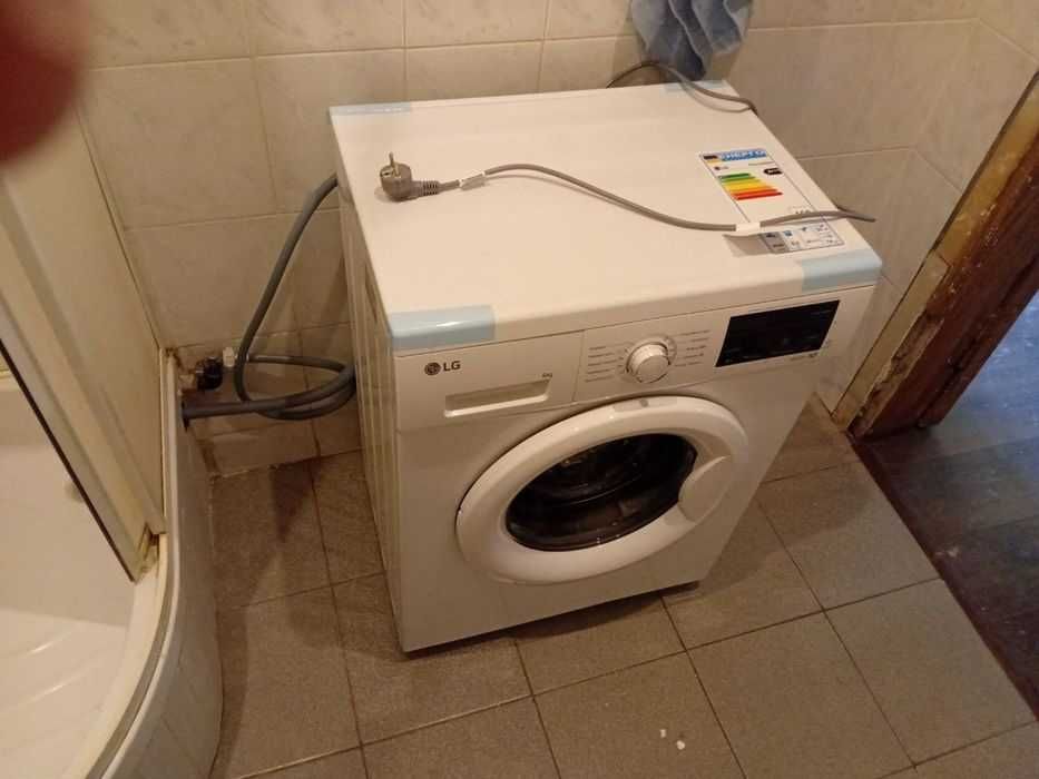 Продам 2 комнатную квартиру 66 м2 в центре, пер. Глиссада Джуса Vi