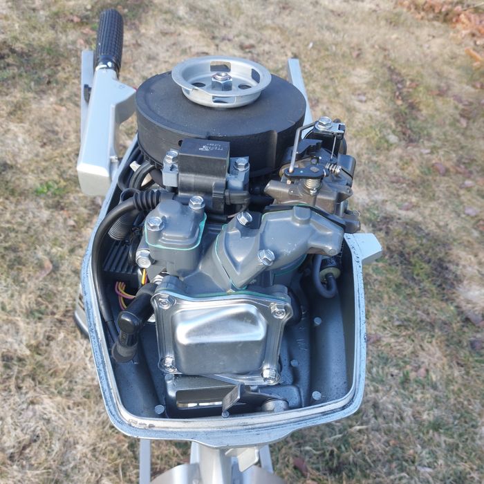 Silnik zaburtowy honda 6 km ,4sow