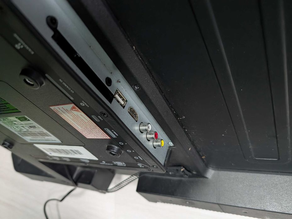 TV e-Motion 32-1331 - Leds fundidos