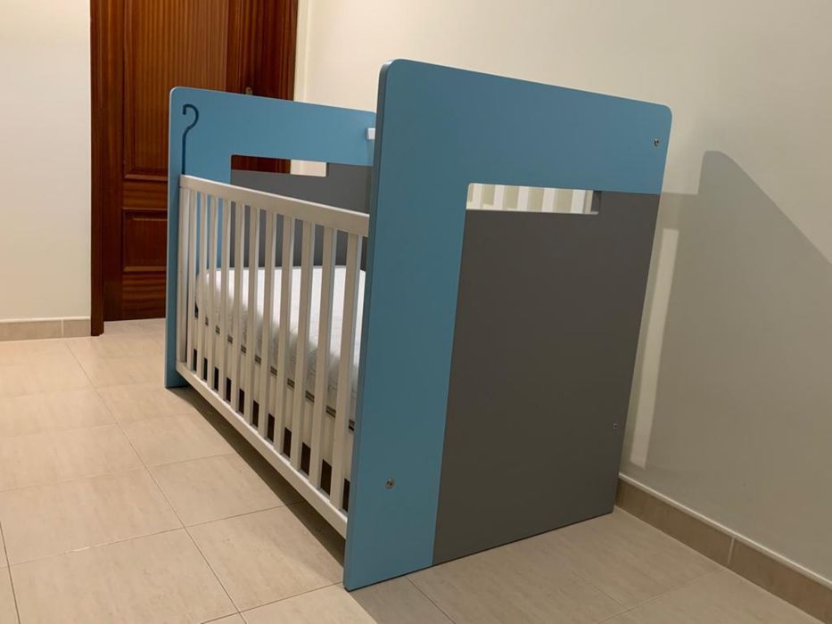 Cama de bébé / criança