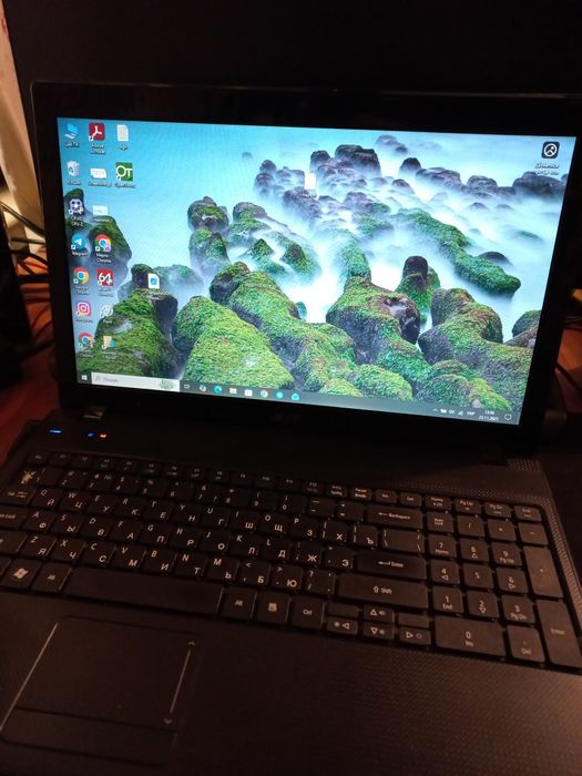 Ноутбук Acer Aspire 5742G / Intel Core i5 / 8GB / SSD 120GB+500GB