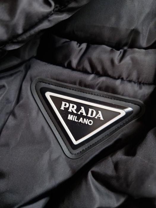 Жіноча куртка PRADA Прада розмір S єврозима пуховик парка