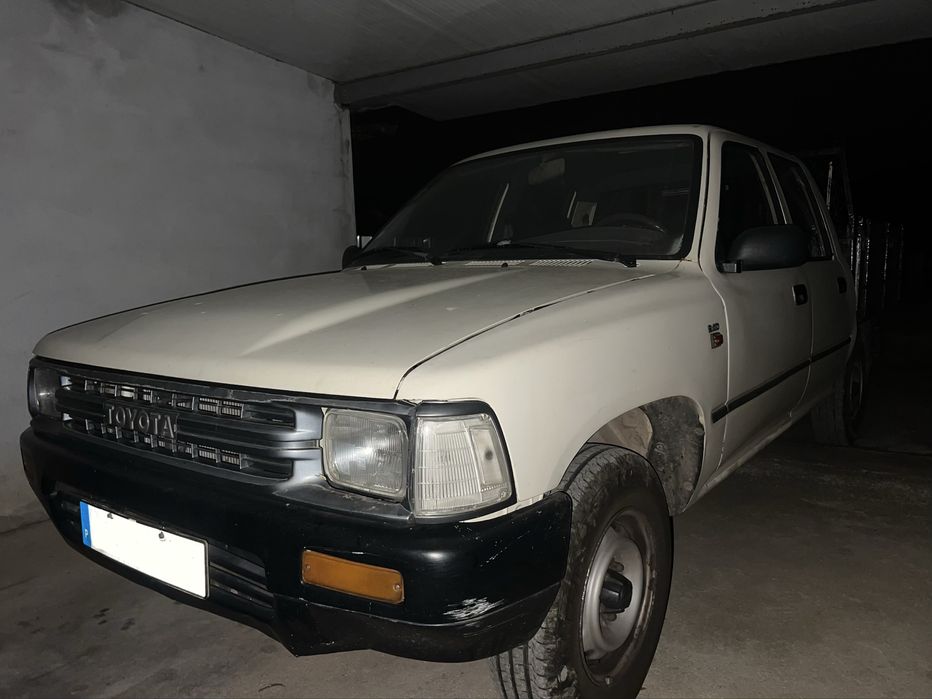 Toyota Hillux 2.4d