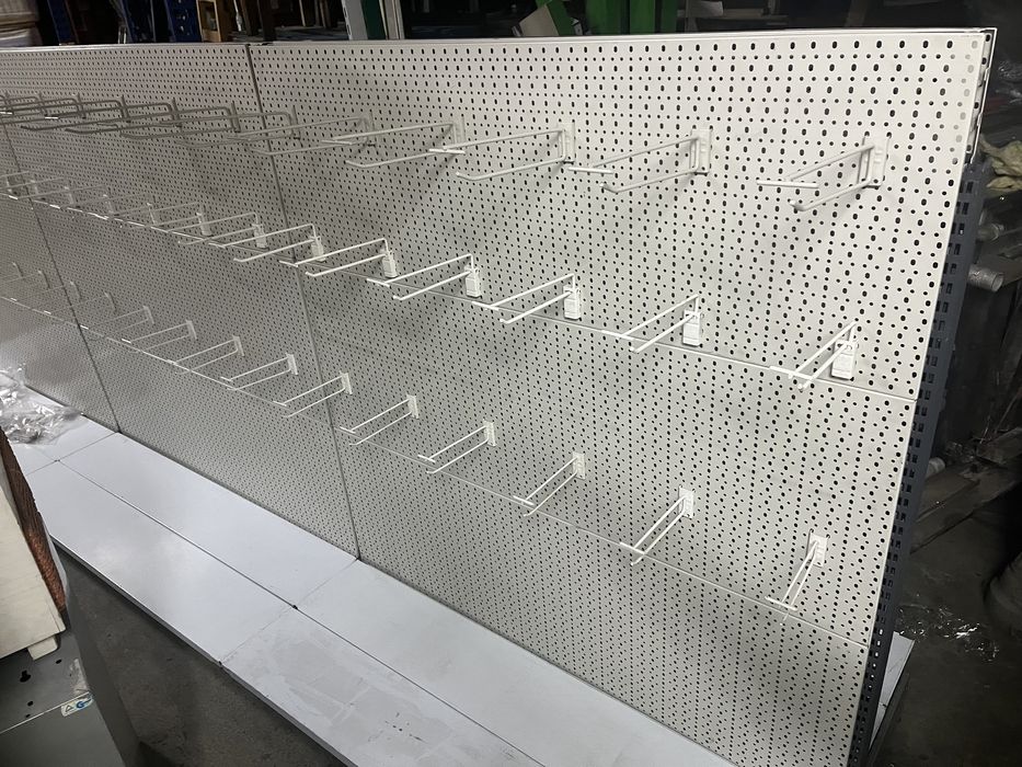 Estante com 108 ganchos dupla composta por 3 modulos total 4.01mt