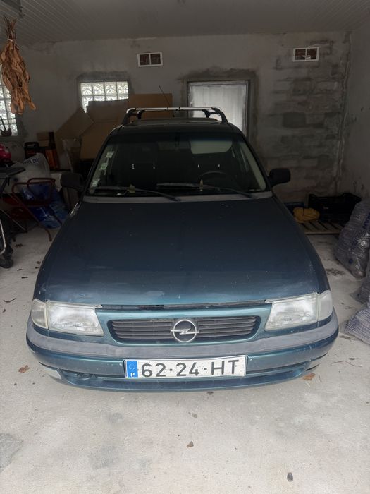 Opel 1.4 gasolina