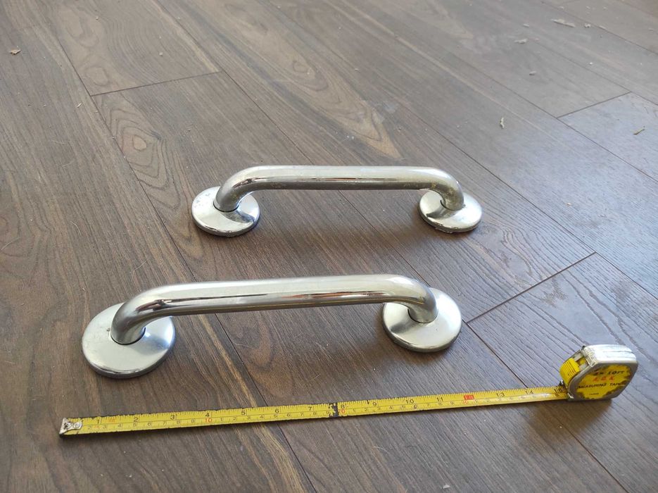 2 Barras de apoio de parede