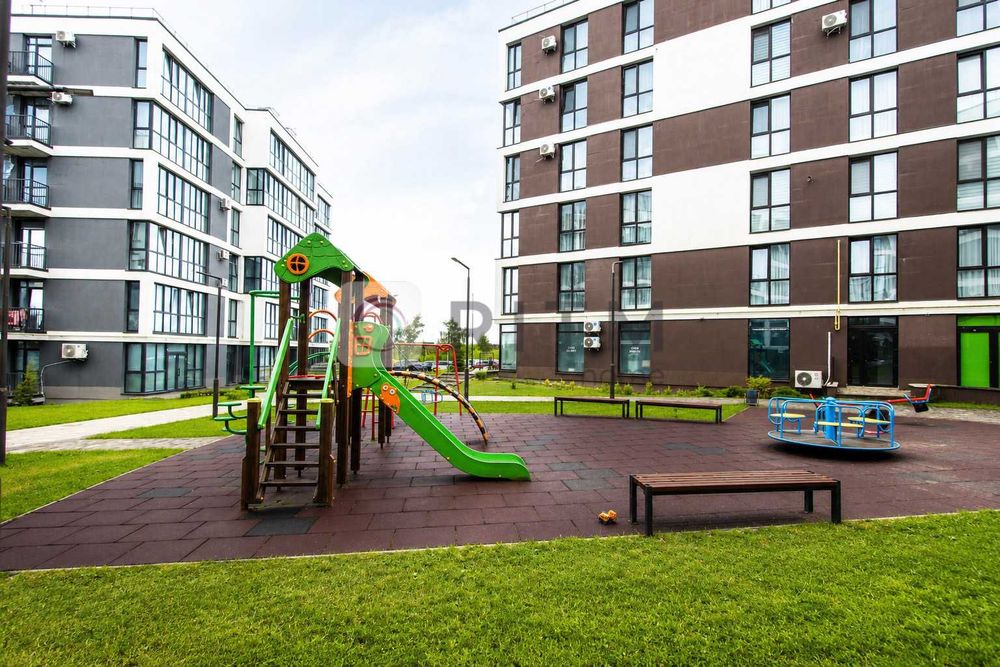 Продаж 2-кімнатна квартира з ремонтом ЖК Grand Village.