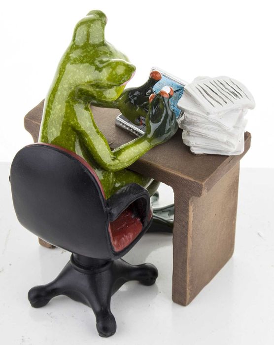 Figurka żaba żabka księgowa