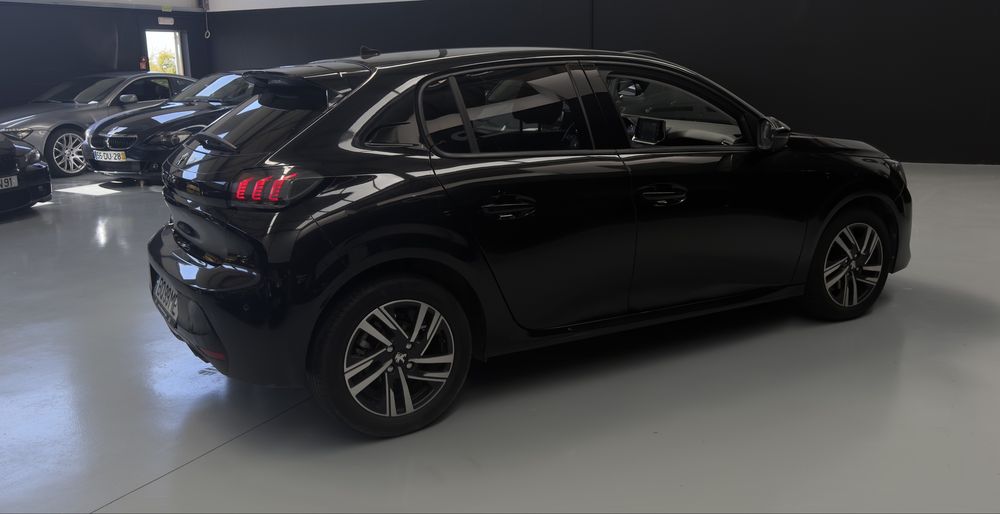 Peugeot 208 1.2 Turbo 100 CV Ano 2021 ( Versao Allure )