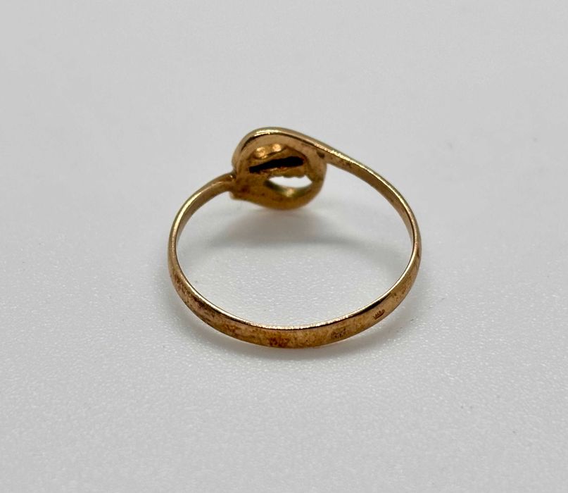 Złoty pierścionek 583 1,58g r 17 /Nowy LOMBARD/CZ-WA