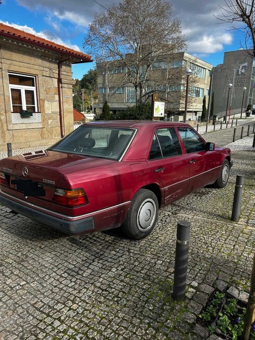 Mercedes-Benz E 300 D Turbo (W124) · 1987 · 130.000 km · USA-spec