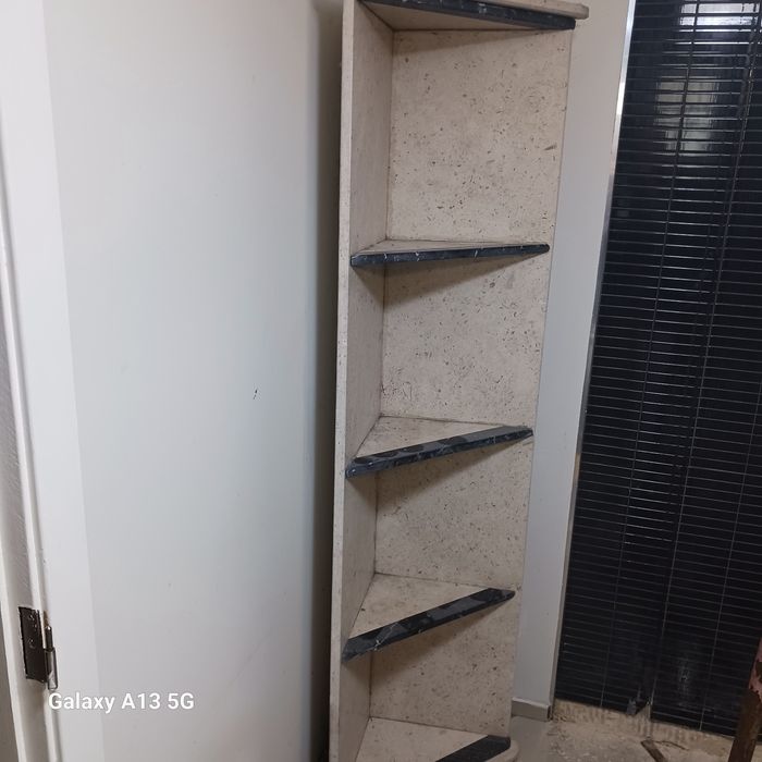 Estante canto em pedra  moleanos