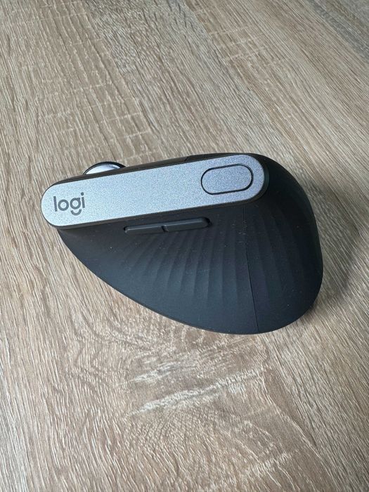 Миша бездротова Logitech MX Vertical (910-005448)
