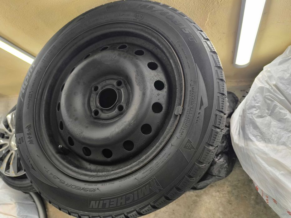 Резина 185/60/R15 Michelin Зимня,Iдеал.Протектор 7мм,як новi.Пересилка