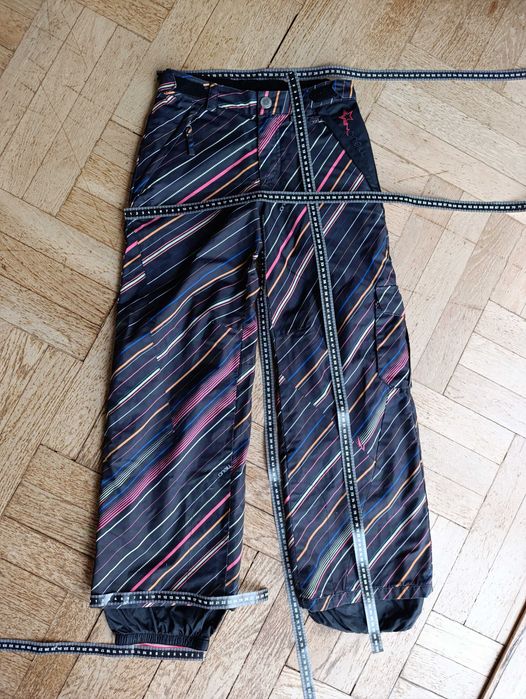 o'neill spodnie narciarski rozmiar 152 waterproof 5000