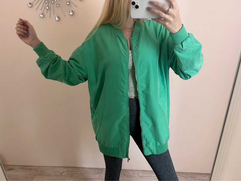 Zielona kurtka bomberka oversize długa Monki S 36 70% modal