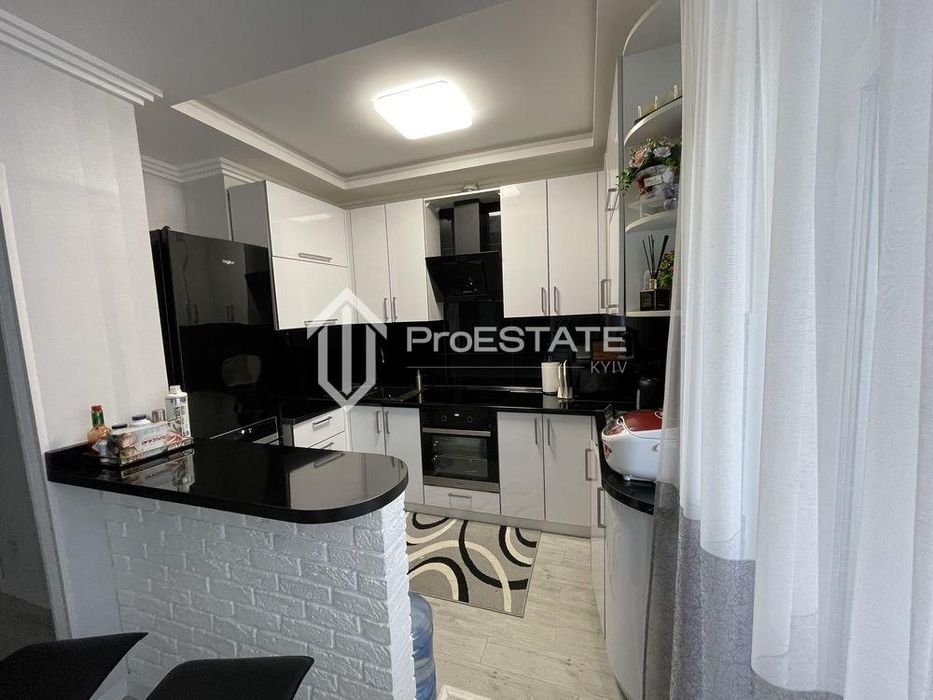 Однокімнатна квартира ЖК "Яскравий" Оболонський р-н