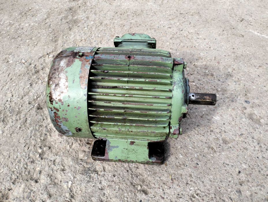 Silnik elektryczny 2,2 kw 945 obr/min LOHER