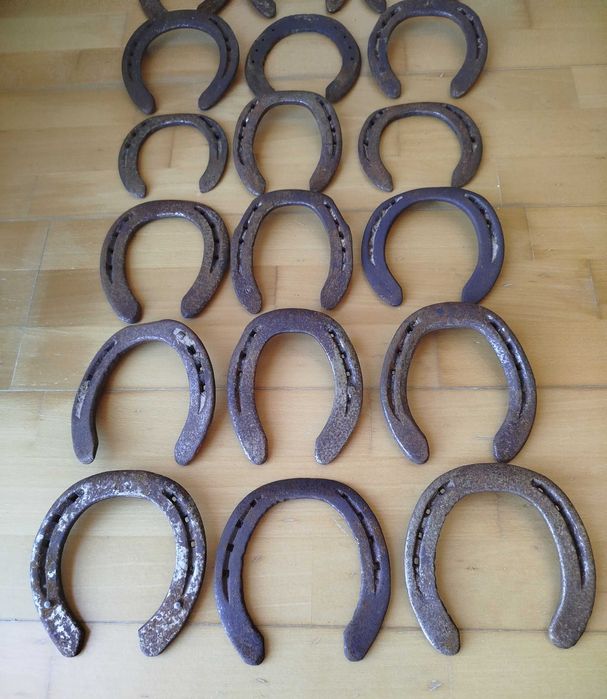 Ferraduras Antigas, preço unitário 3,00 €