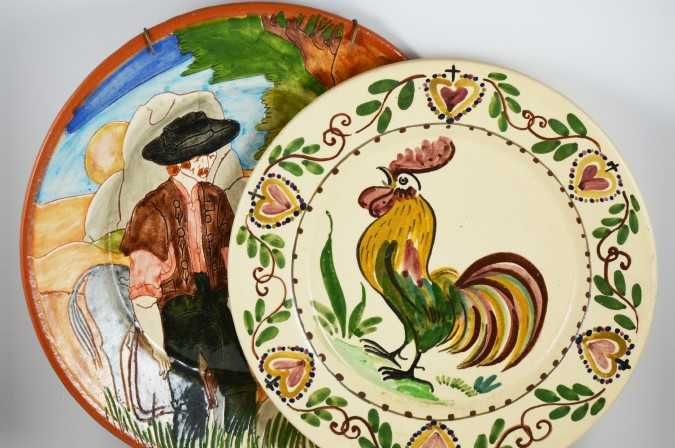 Prato antigo em faiança