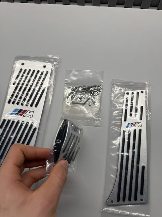 Capa pedais aluminio M Performance