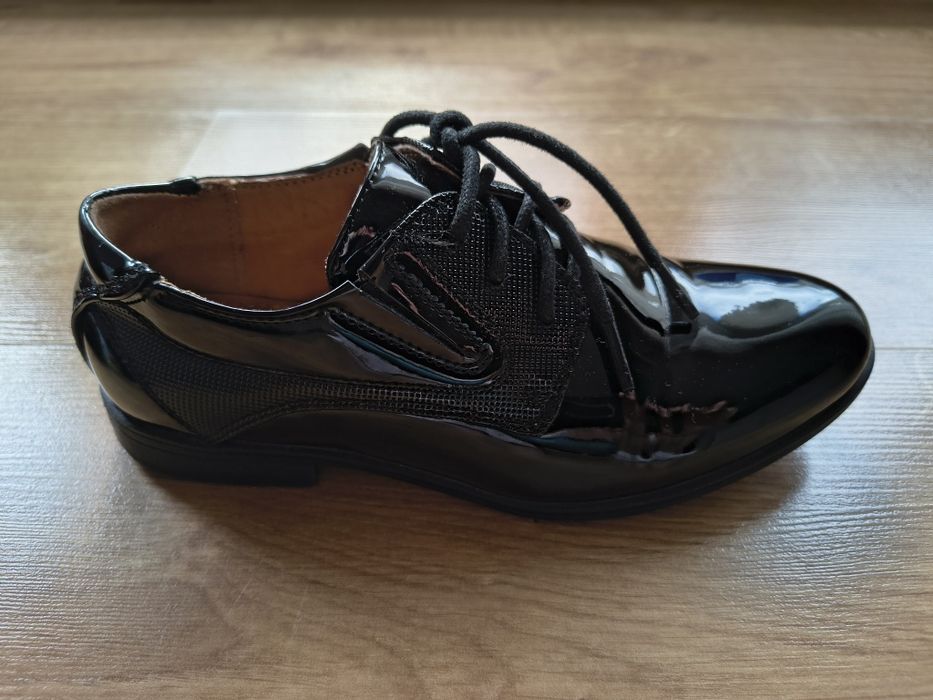 Czarne Buty komunijne