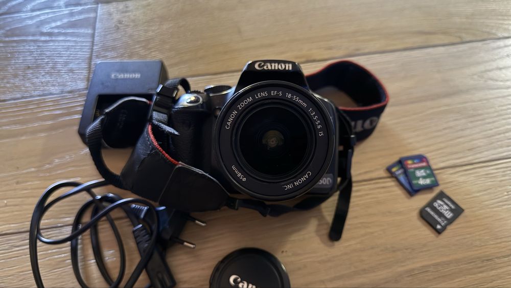 Фотоапарат Canon EOS 450D