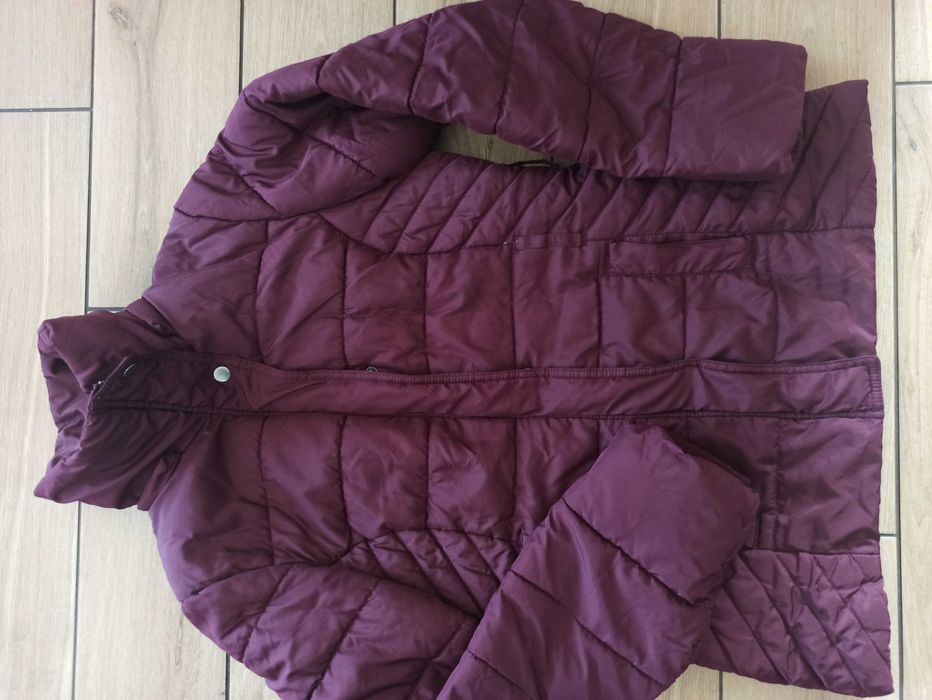 Kurtka damska bordowa przejściowa wiosenna pikowana