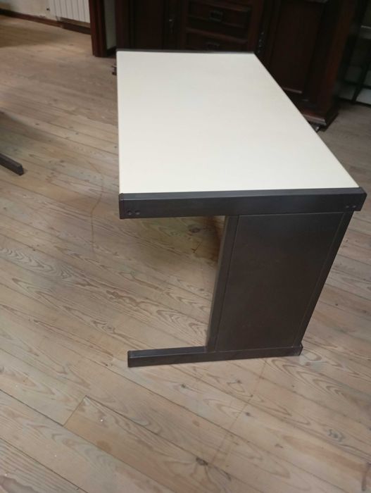 Secretárias de Escritório usadas - 3 unidades