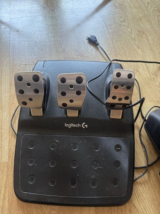 Volante Logitech G29 - PS4 PS5 XBOX PC