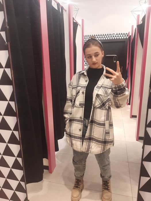 Сорочка в клітинку