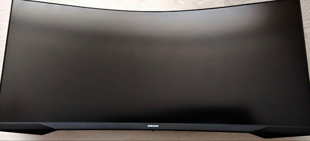 Монитор Samsung Odyssey G5 34  под ремонт или запчасти