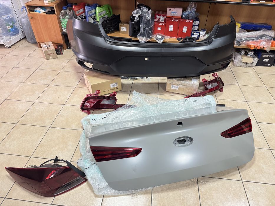 Бампер задній Elantra AD рестайл 18-20