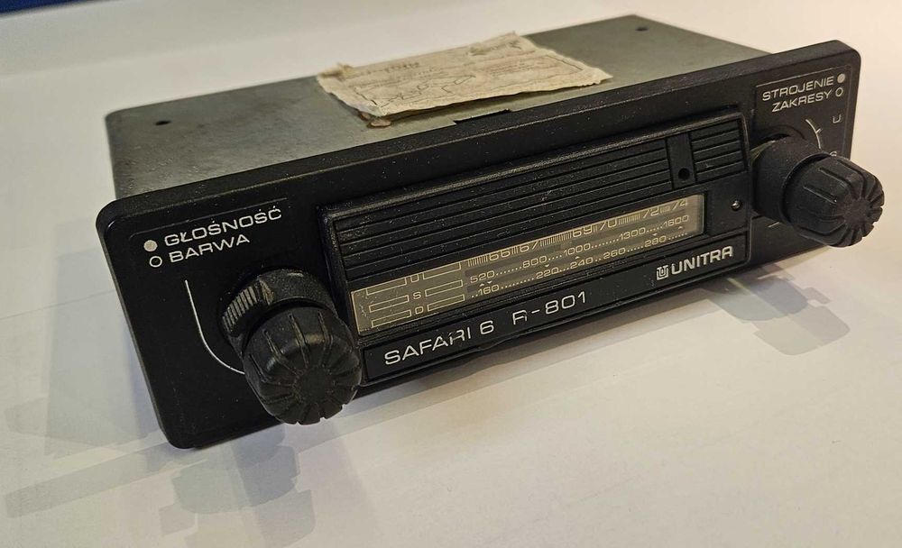 SAFARI 6 R-801 radio samochodowe