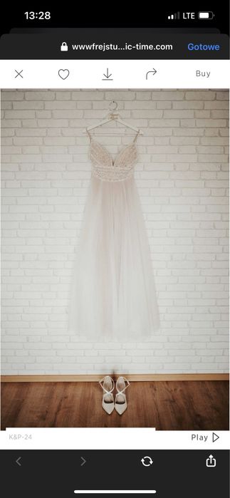 Piękna suknia ślubna ivory z beżowym, brokatowym dołem i rękawkami