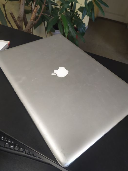 Корпус macbook pro