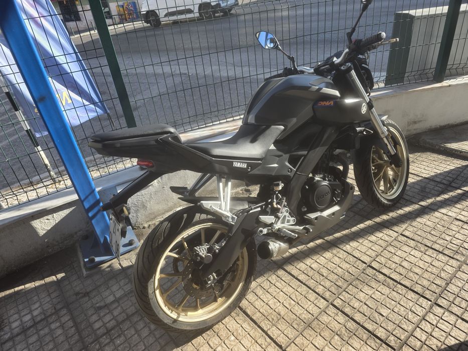 Yamaha mt125 impecável