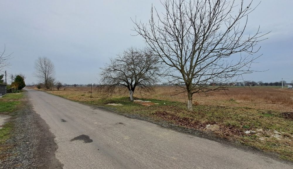 Продаж ділянки під забудову