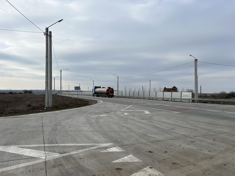 Продається ділянка для розміщення АЗС з пакетом документів