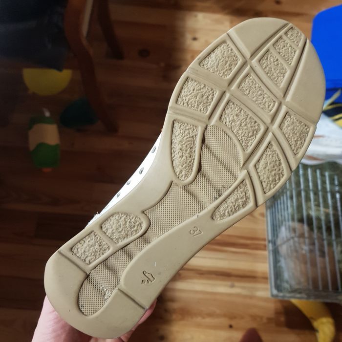 Buty skórzane Remonte 37