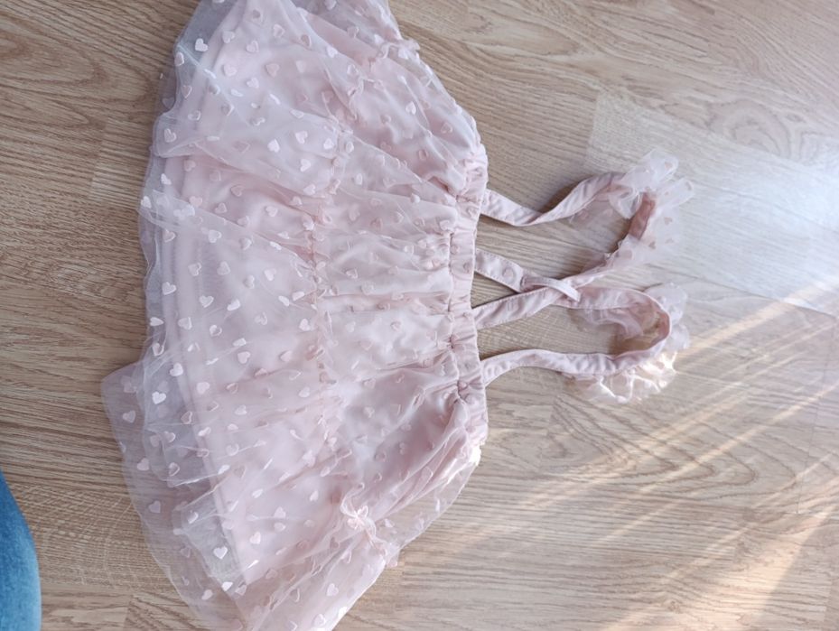 Spódnica na szelkach 92