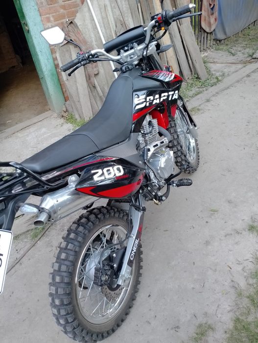 Продам мотоцикол Sparta Kross SD 200 майже новий в ідеальному стані